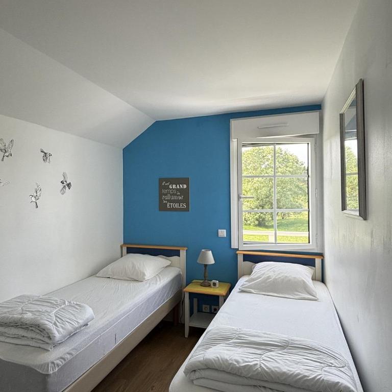 "LA MAISON DU BOCAGE" Maison 6 personnes, accès piscines gratuit, résidence privée au coeur d'un golf - Maison 2 Chambres - 22