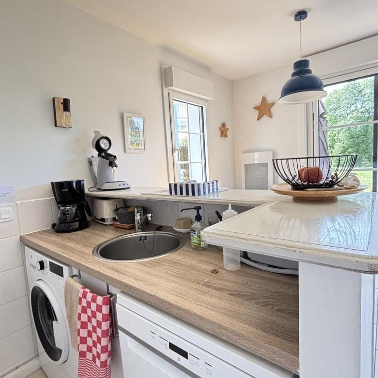 "LA MAISON DU BOCAGE" Maison 6 personnes, accès piscines gratuit, résidence privée au coeur d'un golf - Maison 2 Chambres - 12