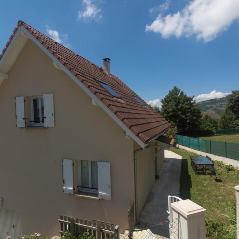 La Matheysiene - Two-Bedroom House - 16