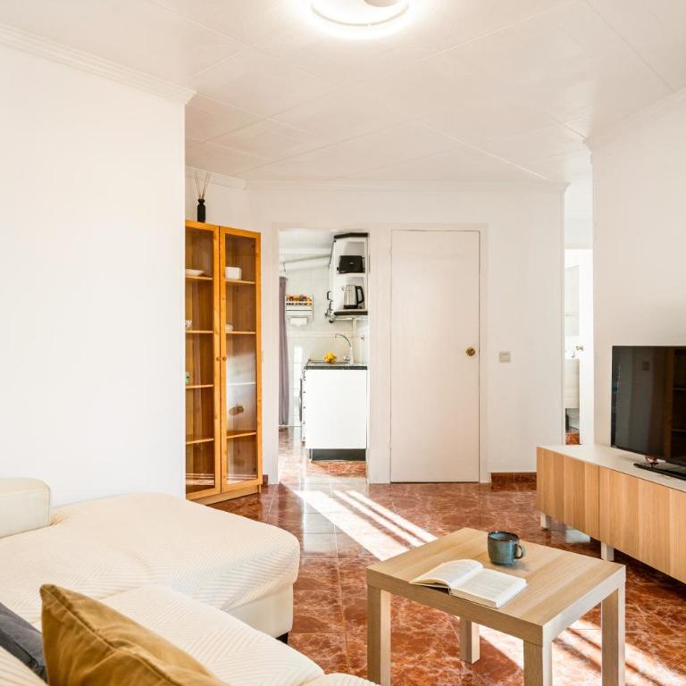 Barceloneta Monthly Beach AC Fiber Wi-Fi - Apartment - 27