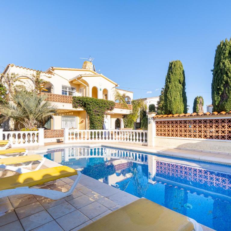 RESIDENCIA ALBERES -Apartamento completo con piscina, barbacoa, parking- C - Apartamento de 2 dormitorios - 13