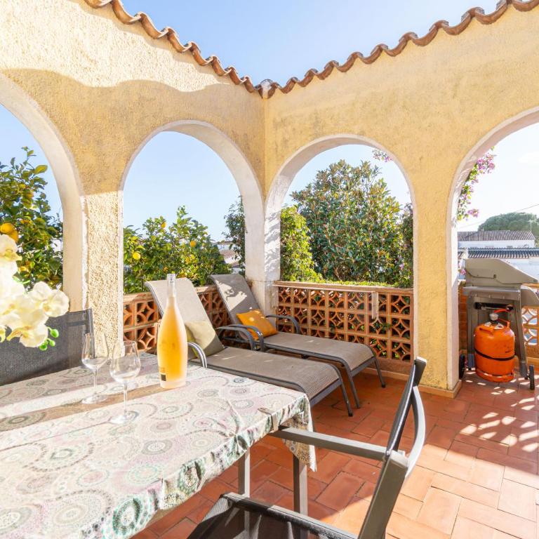 RESIDENCIA ALBERES -Apartamento completo con piscina, barbacoa, parking- C - Apartamento de 2 dormitorios - 14