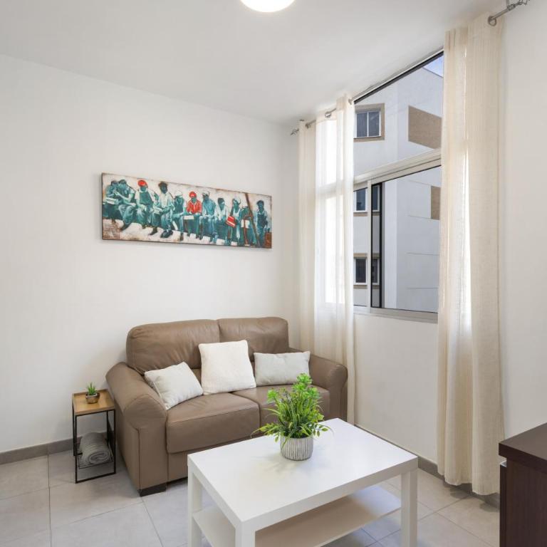 Beach Home - Las Canteras - Apartamento Superior con vistas a la ciudad - 8