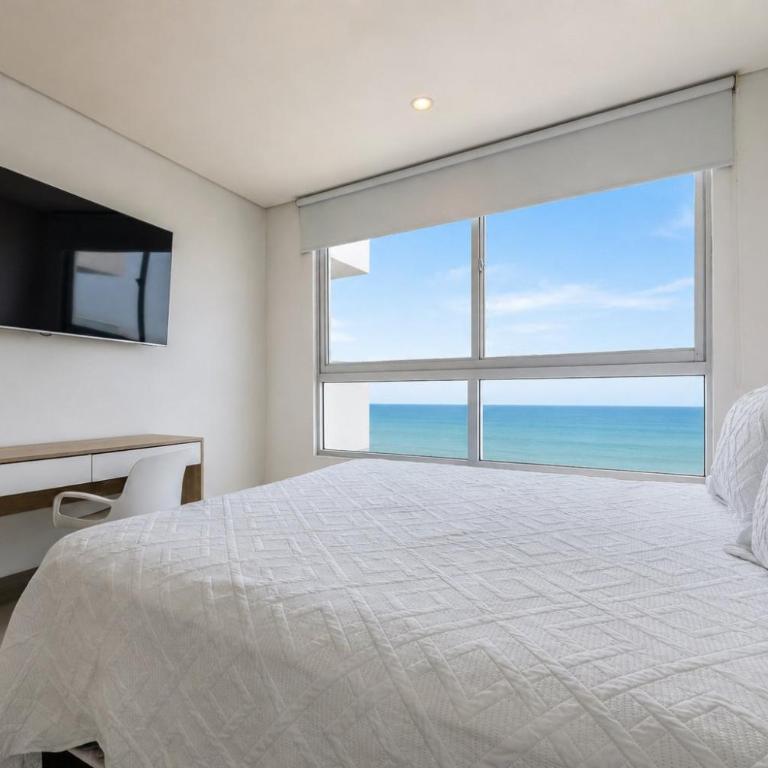 Spectacular apt with Ocean View, 28th Floor! - Apartment - 1