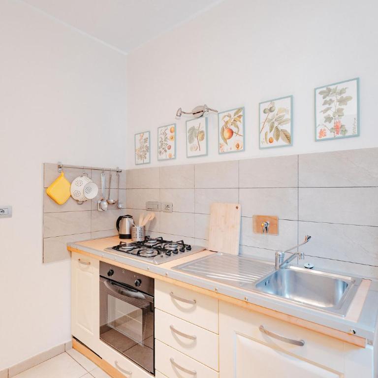 Casa Palmieri-House of charm-Metro a 250m - Appartamento con 1 Camera da Letto - 30