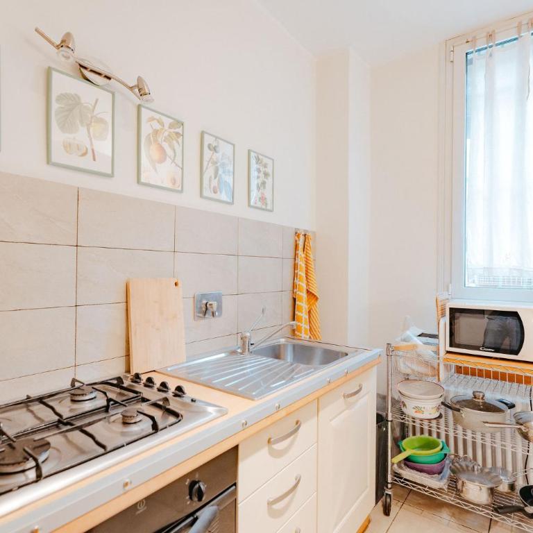 Casa Palmieri-House of charm-Metro a 250m - Appartamento con 1 Camera da Letto - 35