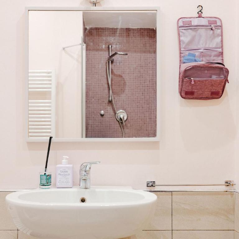 Casa Palmieri-House of charm-Metro a 250m - Appartamento con 1 Camera da Letto - 49