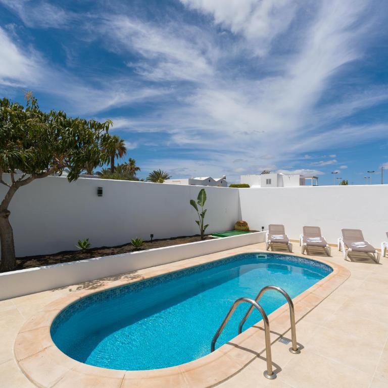 Macaronesia casa privada con piscina en Lanzarote - Casa Vacacional de 3 dormitorios - 3