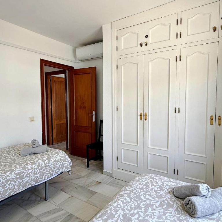 AP140 - Alcazaba 2D - Apartamento con vistas a la piscina - 5