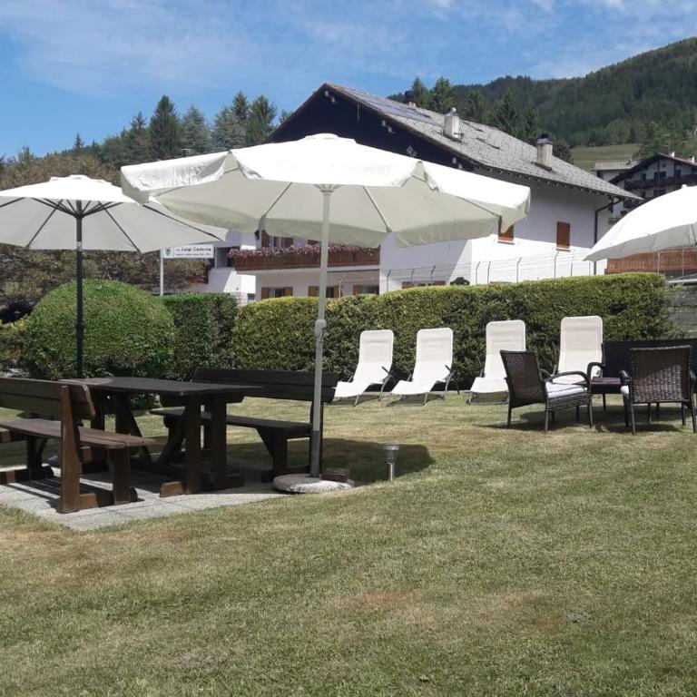 House Cuel Milena Folgaria - Green - Apartamento Deluxe de 2 dormitorios con vistas al jardín - 1