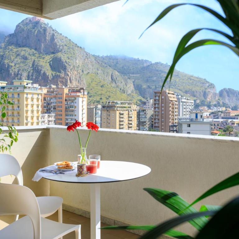 Marbela Apartments & Suites - Deluxe Apartment - 15