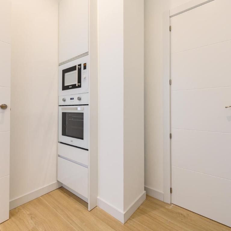 SDB1L2 - Piso de 1 dormitorio en Tetuán, Madrid - One-Bedroom Apartment - 21