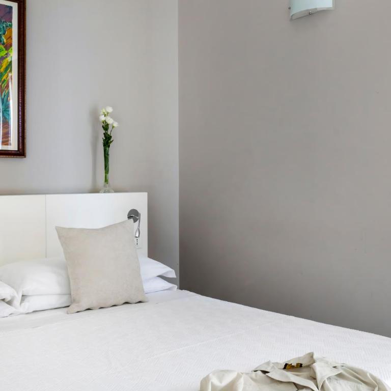 Marbela Apartments & Suites - Deluxe Apartment - 31