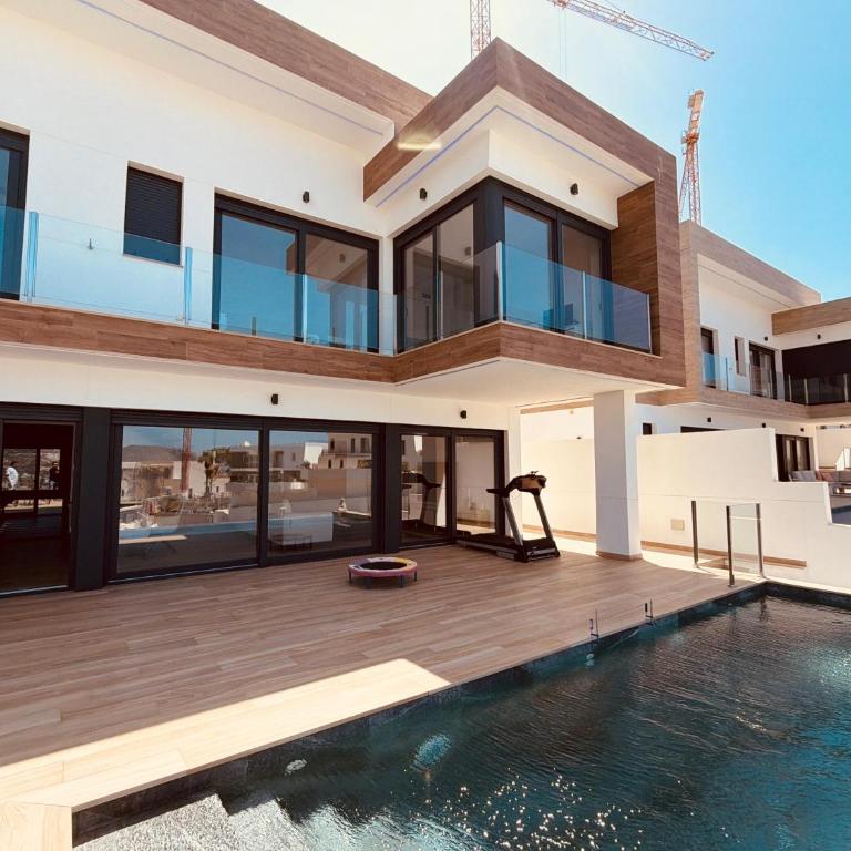 Casa Montemar La Herradura - Three-Bedroom House - 1