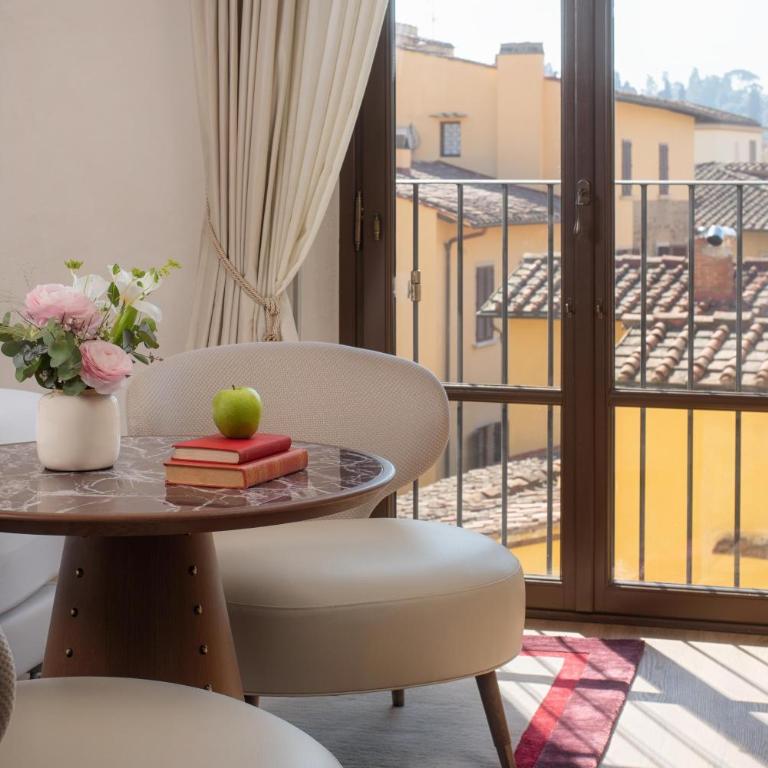 Porta Rossa Hotel Firenze, Colbert Collection - Camera Premium Matrimoniale/Doppia con Letti Singoli - 3