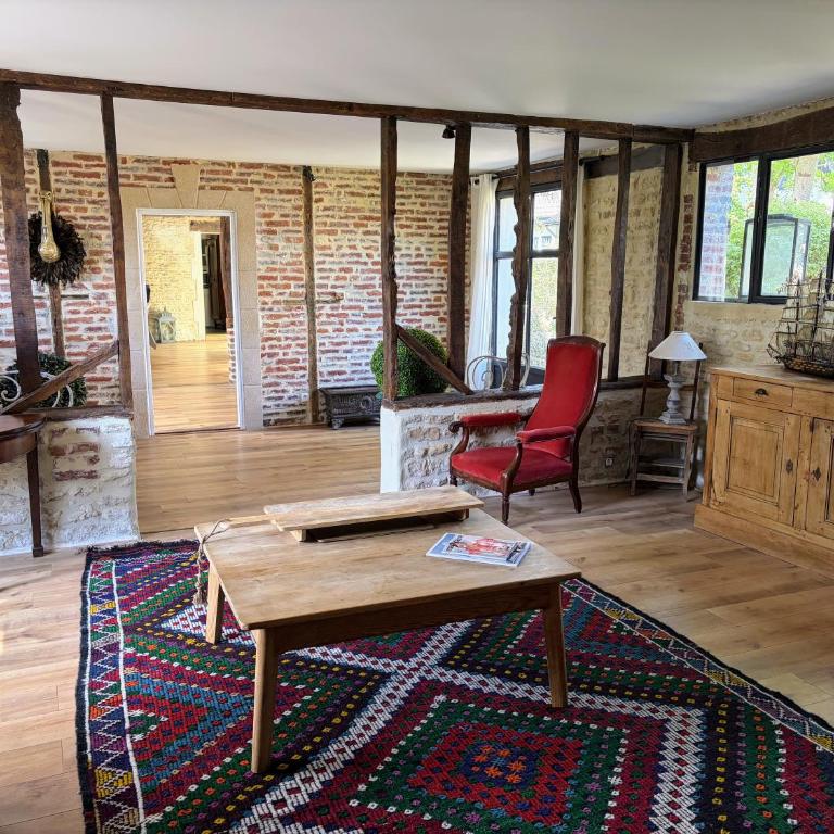 Belle demeure - Centre Ville - Maison 4 Chambres - 12