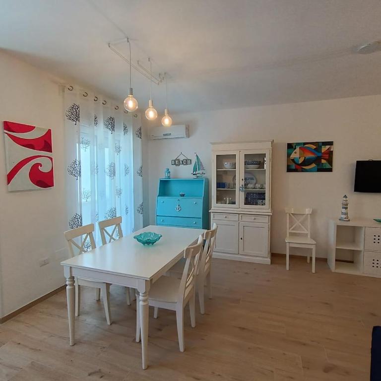 Blue Holiday Apartment - Appartamento con 2 Camere da Letto - 3