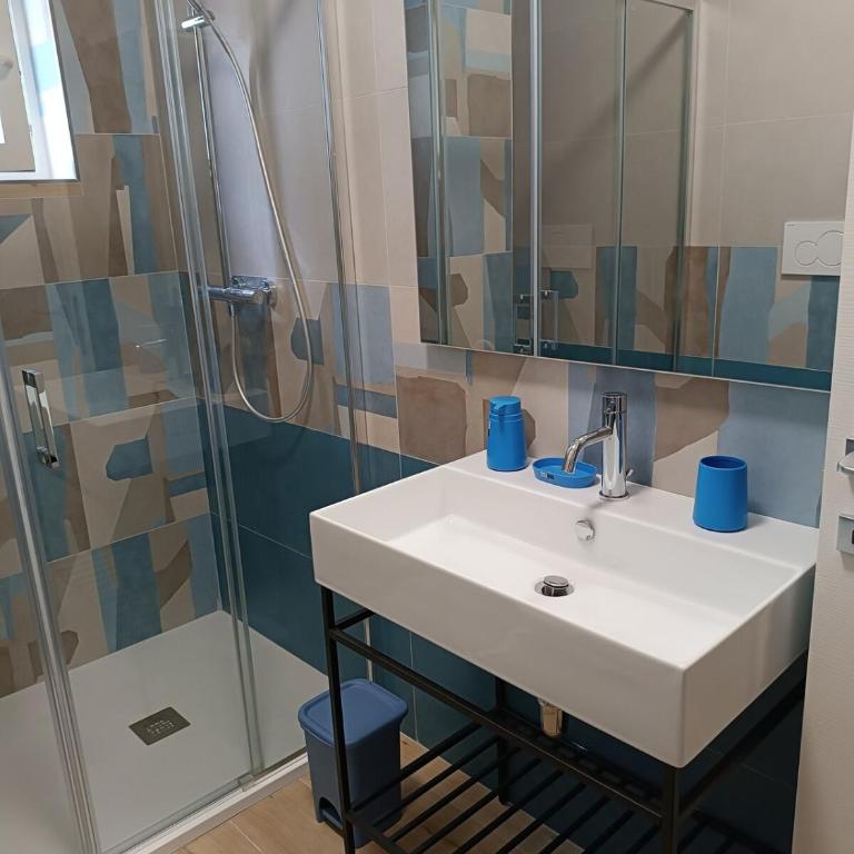 Blue Holiday Apartment - Appartamento con 2 Camere da Letto - 15