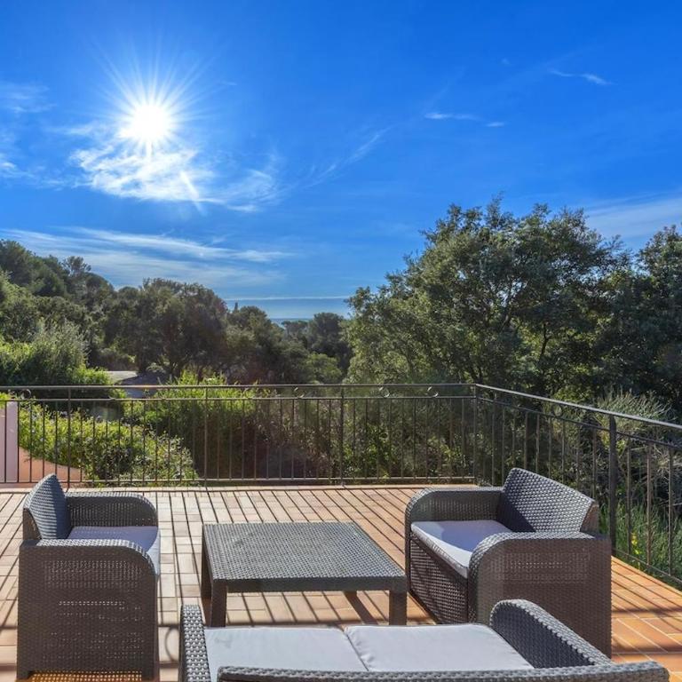 Villa les 3 sources d'Aiguebonne, Vue mer et Estérel, plages à pied - Villa - 7
