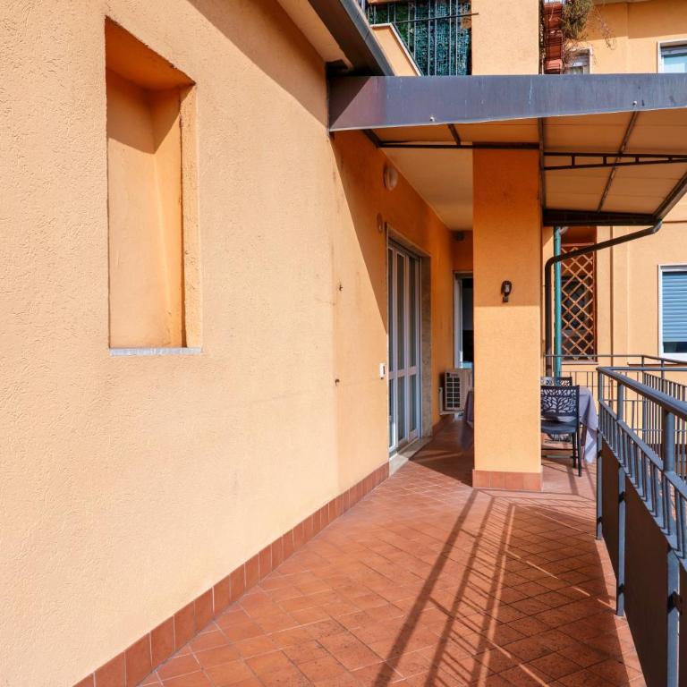 ATTICO CON TERRAZZA - Bergamo Station - Appartamento con 1 Camera da Letto - 3