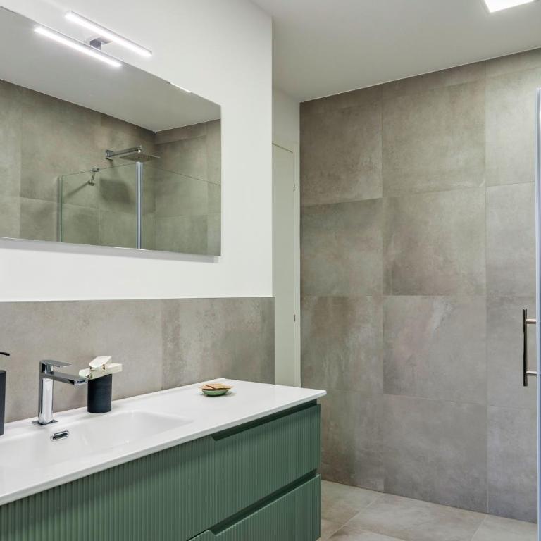 ATTICO CON TERRAZZA - Bergamo Station - Appartamento con 1 Camera da Letto - 5