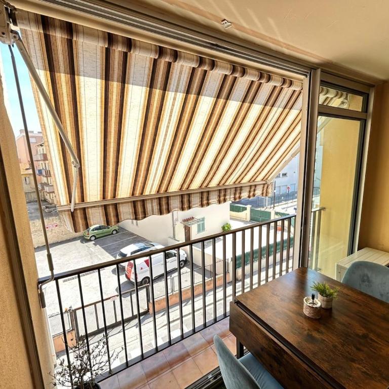 Beachside T2 with Balcony & Free Parking - Apartment mit 1 Schlafzimmer - 16