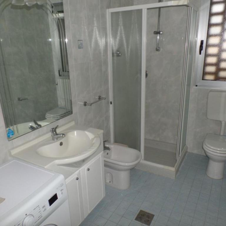 Equipped apartment for group getaways in Bibione - Apartment - 9