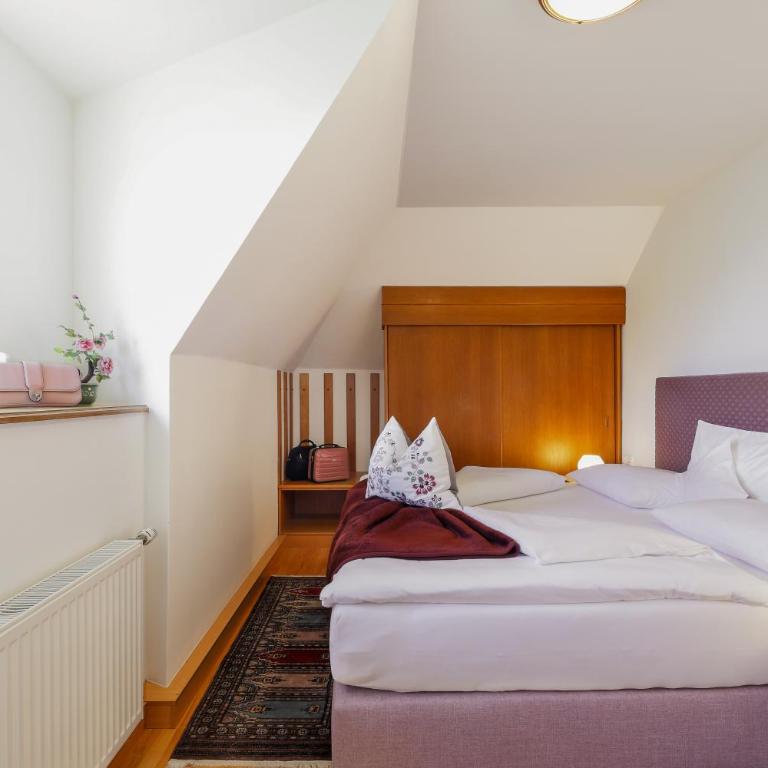 Appartements Schwarzvilla - Großes Apartment mit 1 Schlafzimmer und Balkon - 5