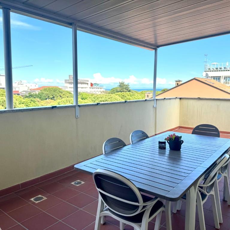 Central Sea View Penthouse - Lignano Sabbiadoro - Appartamento con 2 Camere da Letto - 4