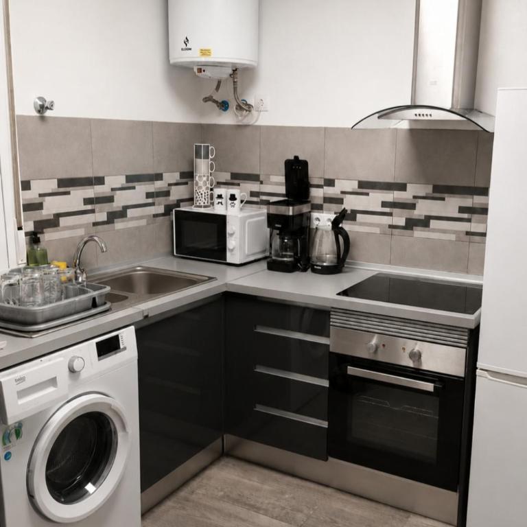 Sophia Del Mar - Two-Bedroom Apartment - 9