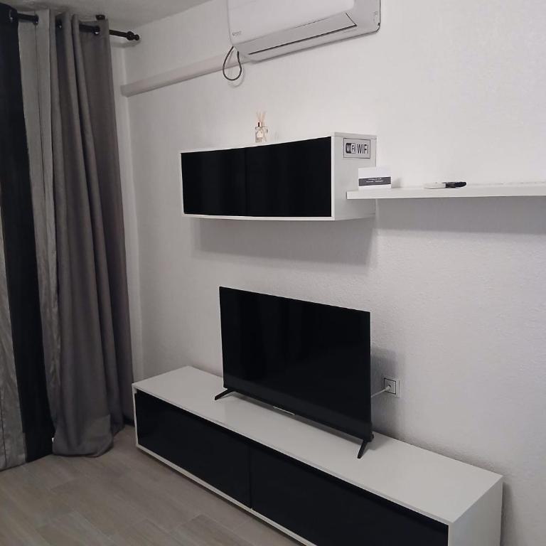Sophia Del Mar - Two-Bedroom Apartment - 15