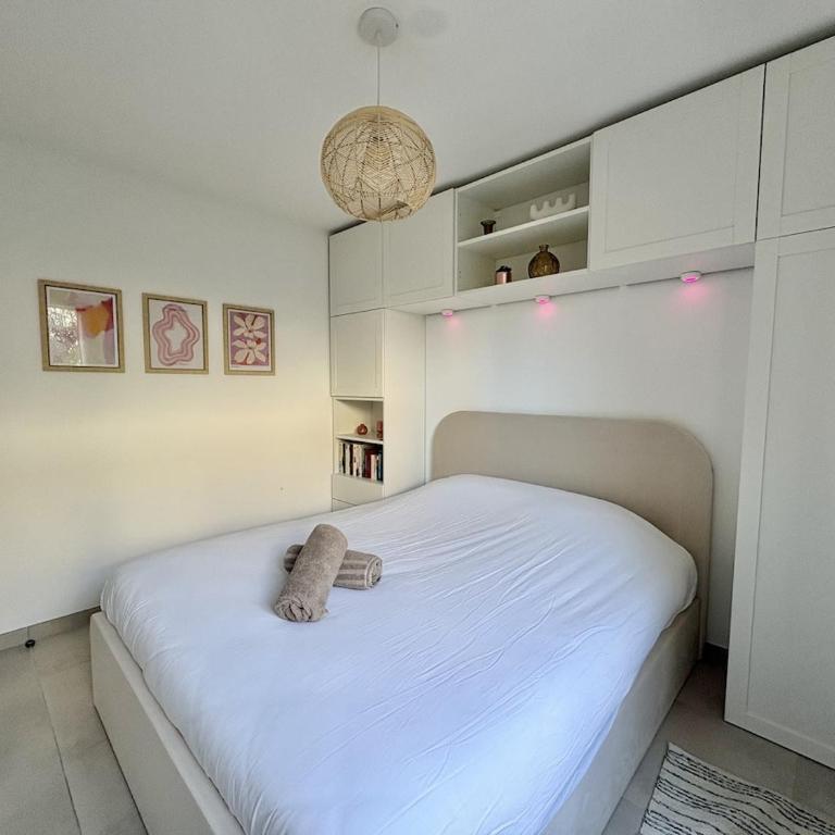 Appartement moderne 2 chambres, jardin, terrasse et garage - Apartment mit 2 Schlafzimmern - 22