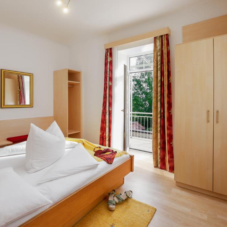 Appartements Schwarzvilla - Apartment mit 2 Schlafzimmern und Balkon - 6