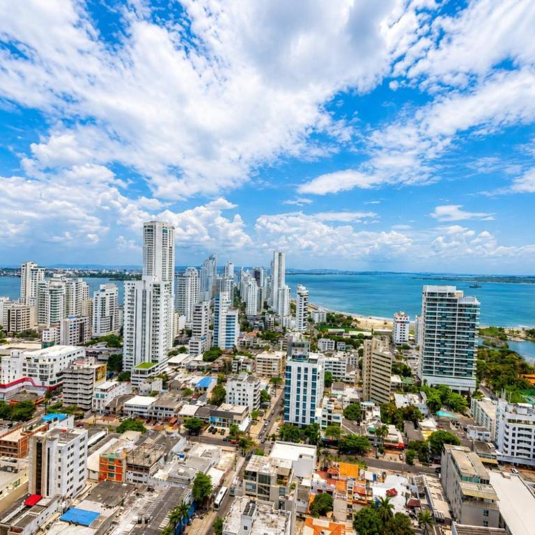 Spectacular apt with Ocean View, 28th Floor! - Apartment - 14