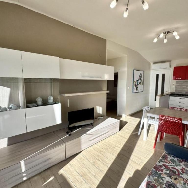 Seafront flat with stunning views - Appartamento - 2