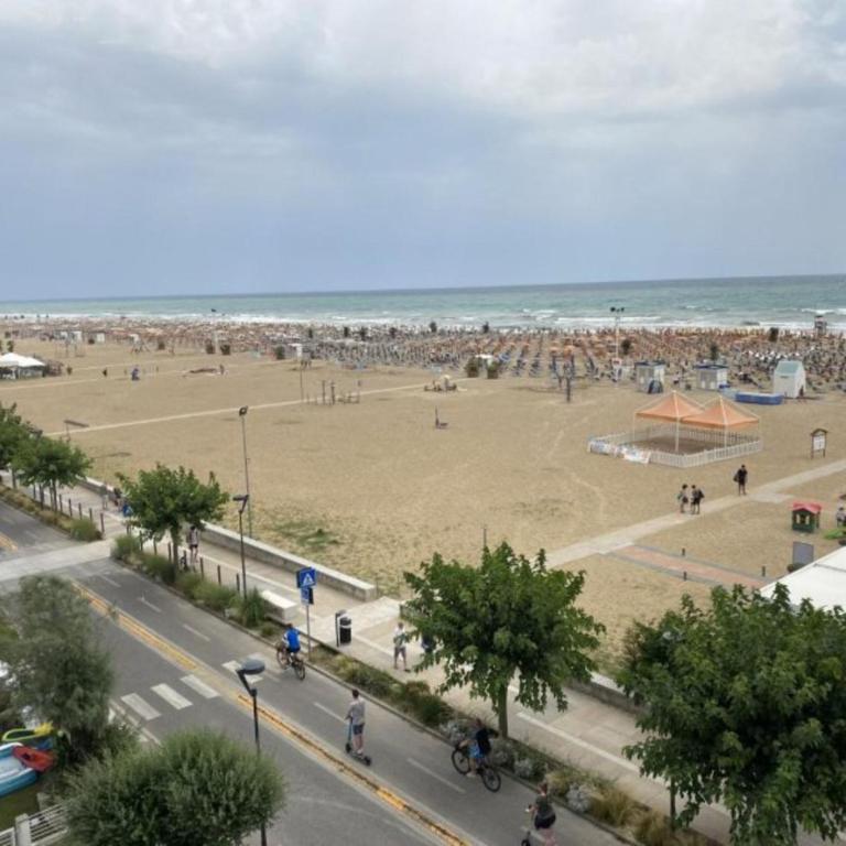 Beachside comfort in a great location - Appartamento - 11