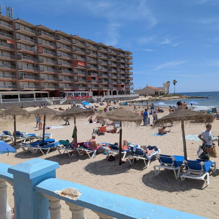 Duquesa Beach - Two-Bedroom Deluxe Apartment with Ocean View - 30
