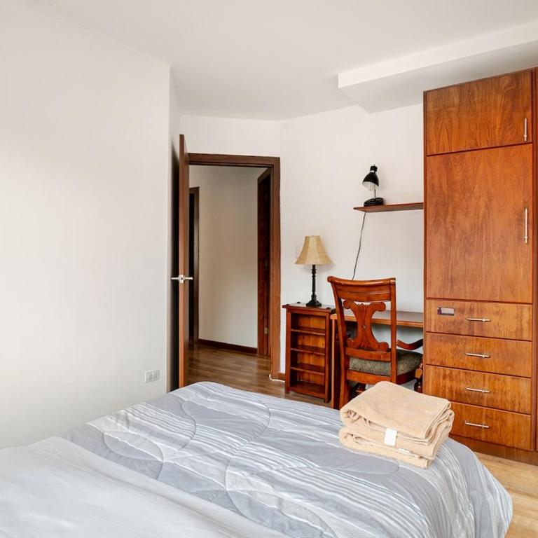 Amplio 3 Hab Frente al río Cerca Mall Del Alto - Three-Bedroom Apartment - 33