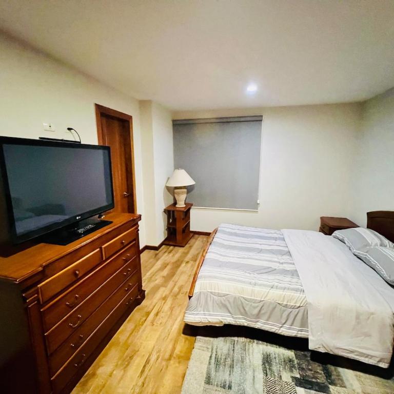 Amplio 3 Hab Frente al río Cerca Mall Del Alto - Three-Bedroom Apartment - 46