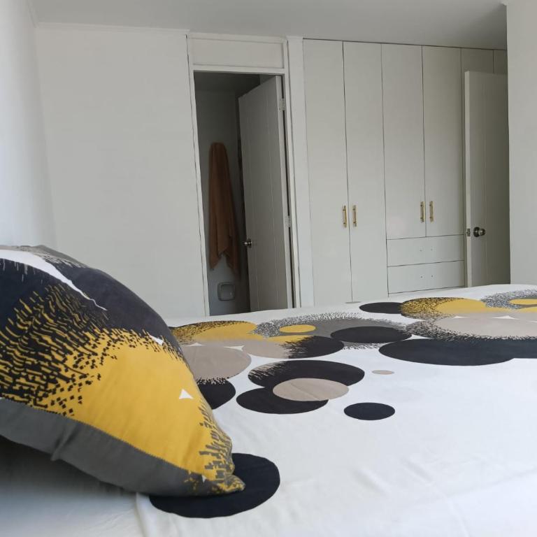 Departamento a 10 minutos de el aereopuerto en sona central - Apartamento de 3 dormitorios - 43