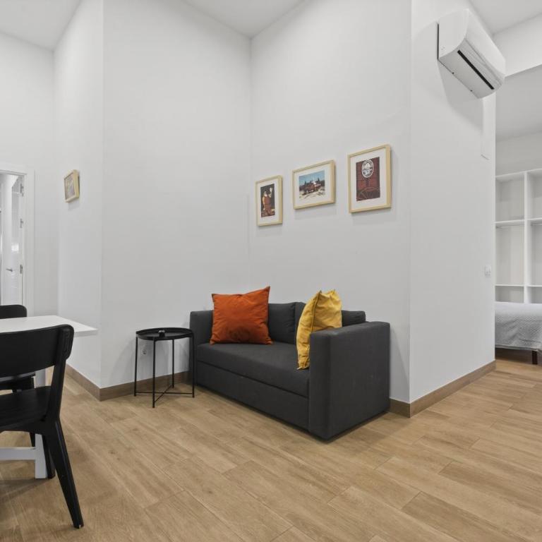 Triana Suite Apartament - Habitación Familiar - 13