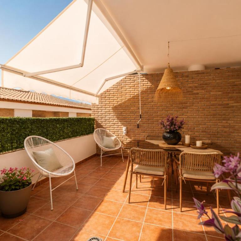 Boho Beach Apt Pool Gardens - One-Bedroom Apartment with Terrace - 2