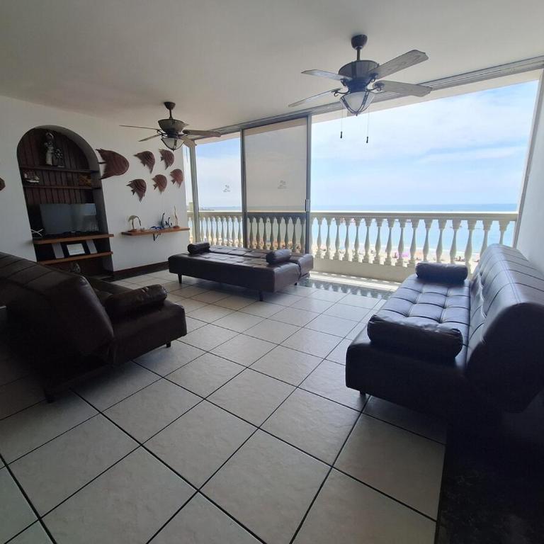 Entire apartment on Chipipe beach - Apartment - 9