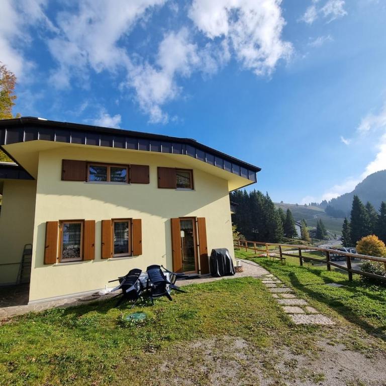 Casetta dei nonni - Three-Bedroom Apartment - 1