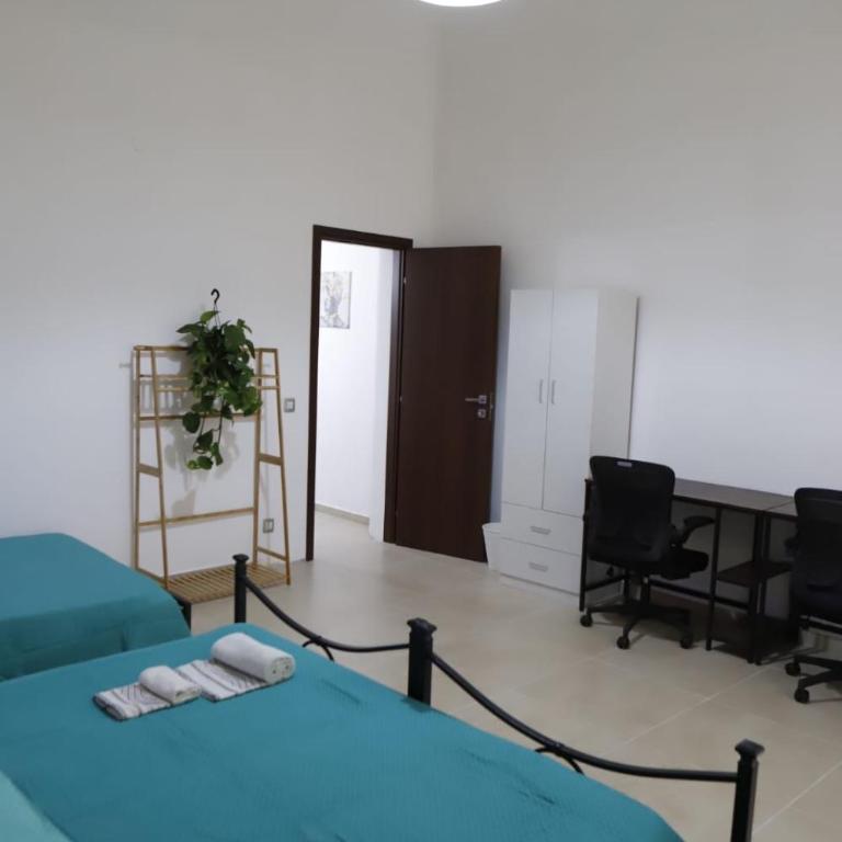 Mi Casa Es Tu Casa - Two-Bedroom Apartment - 4
