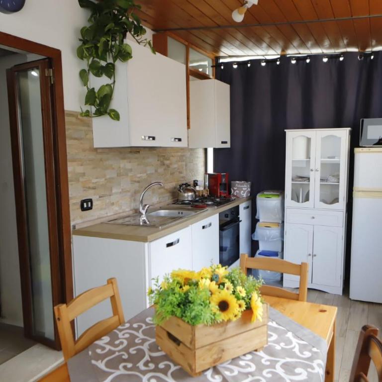 Mi Casa Es Tu Casa - Two-Bedroom Apartment - 23