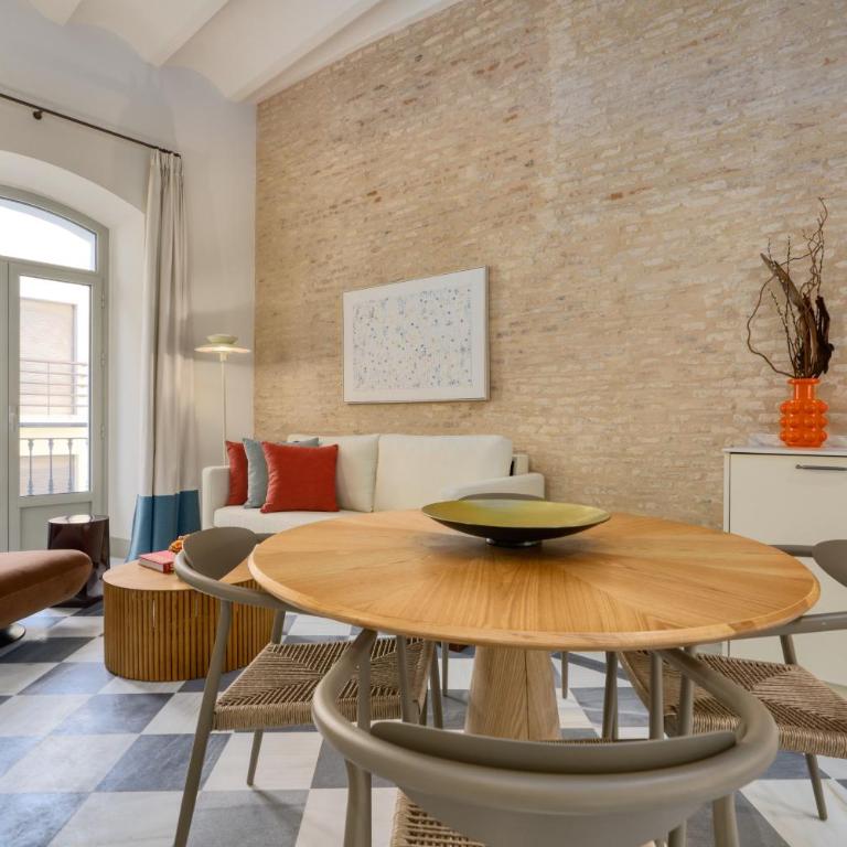 Luis de Vargas - Apartamento de 2 dormitorios con balcón - 6
