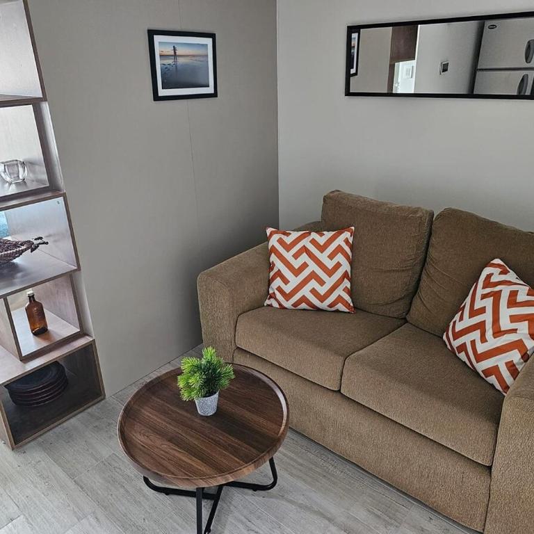 Edificio Único - Monoambiente - Zona Shopping Del Sol - Apartamento de 1 dormitorio - 12