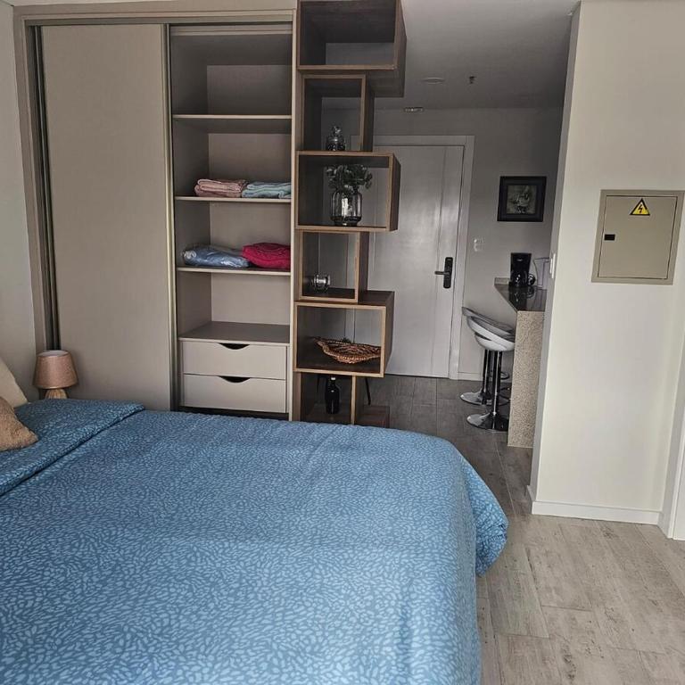 Edificio Único - Monoambiente - Zona Shopping Del Sol - Apartamento de 1 dormitorio - 13