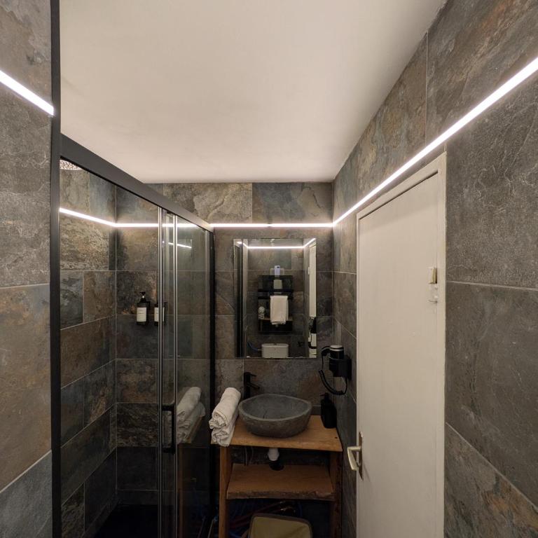 Le nid de l'isard, draps et serviettes fournies au Pied des télécabines, Centre ville et Thermes - Apartment mit 1 Schlafzimmer - 10